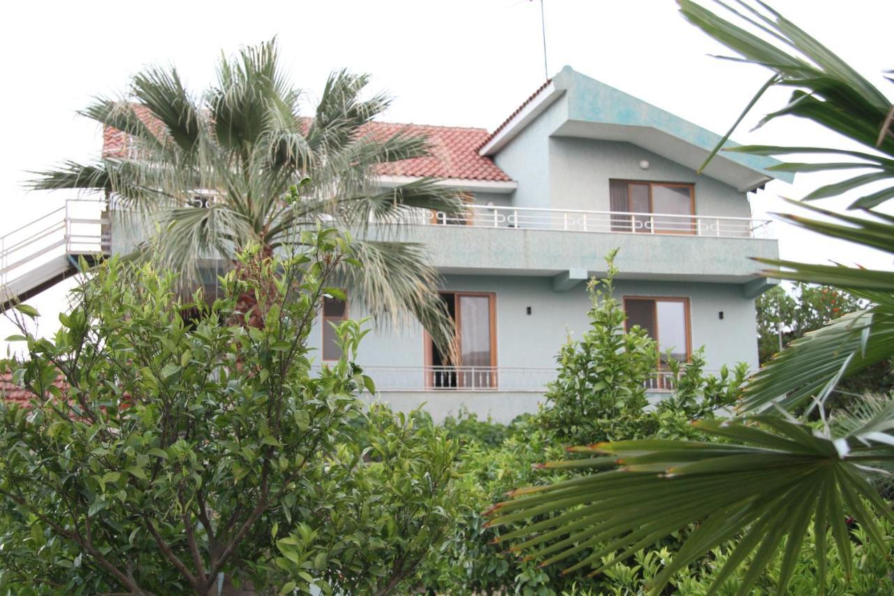 Shtepi Pushimi Apartment ดูร์เรส ภายนอก รูปภาพ