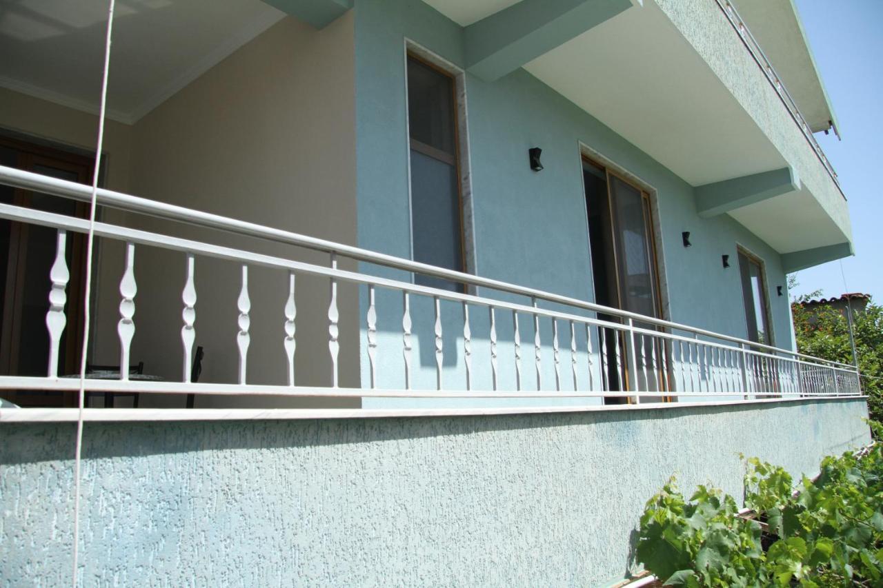 Shtepi Pushimi Apartment ดูร์เรส ภายนอก รูปภาพ