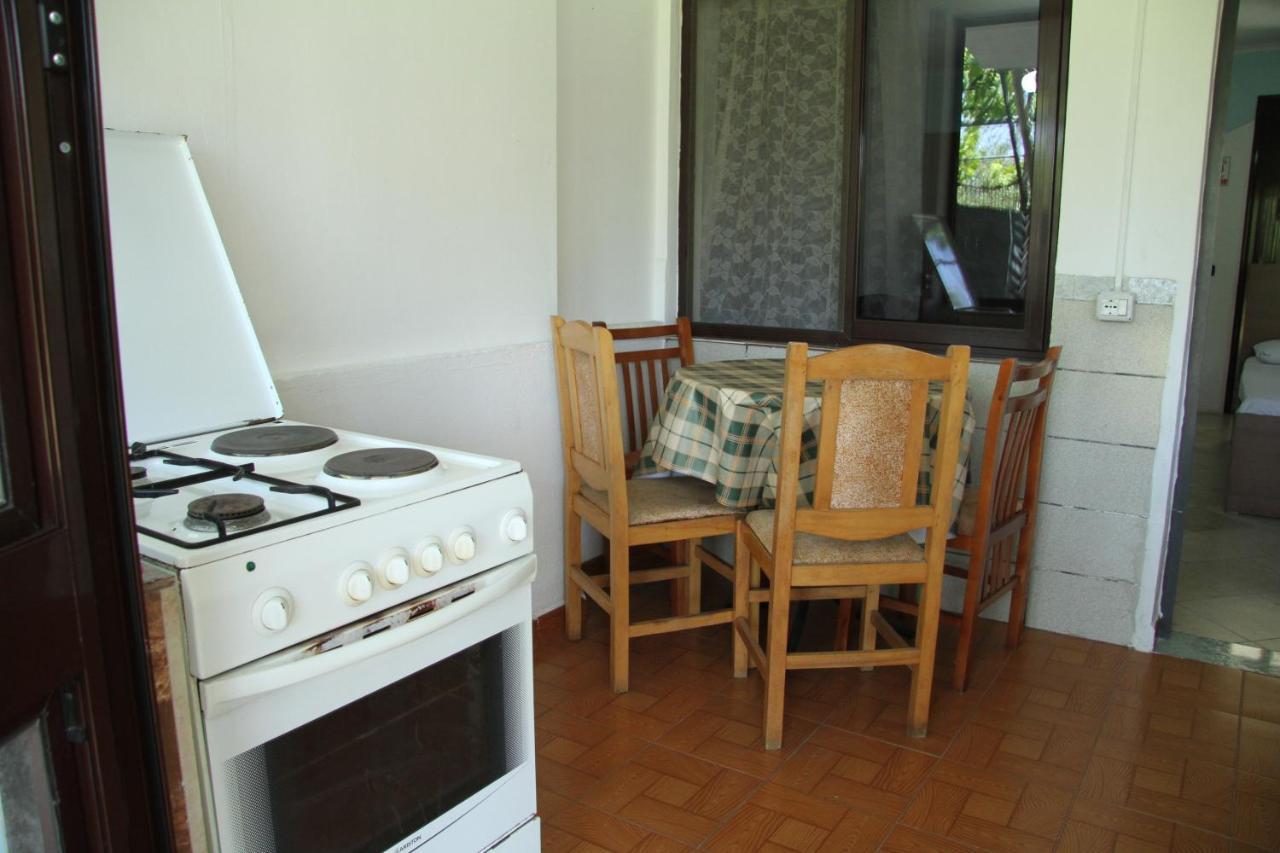 Shtepi Pushimi Apartment ดูร์เรส ภายนอก รูปภาพ