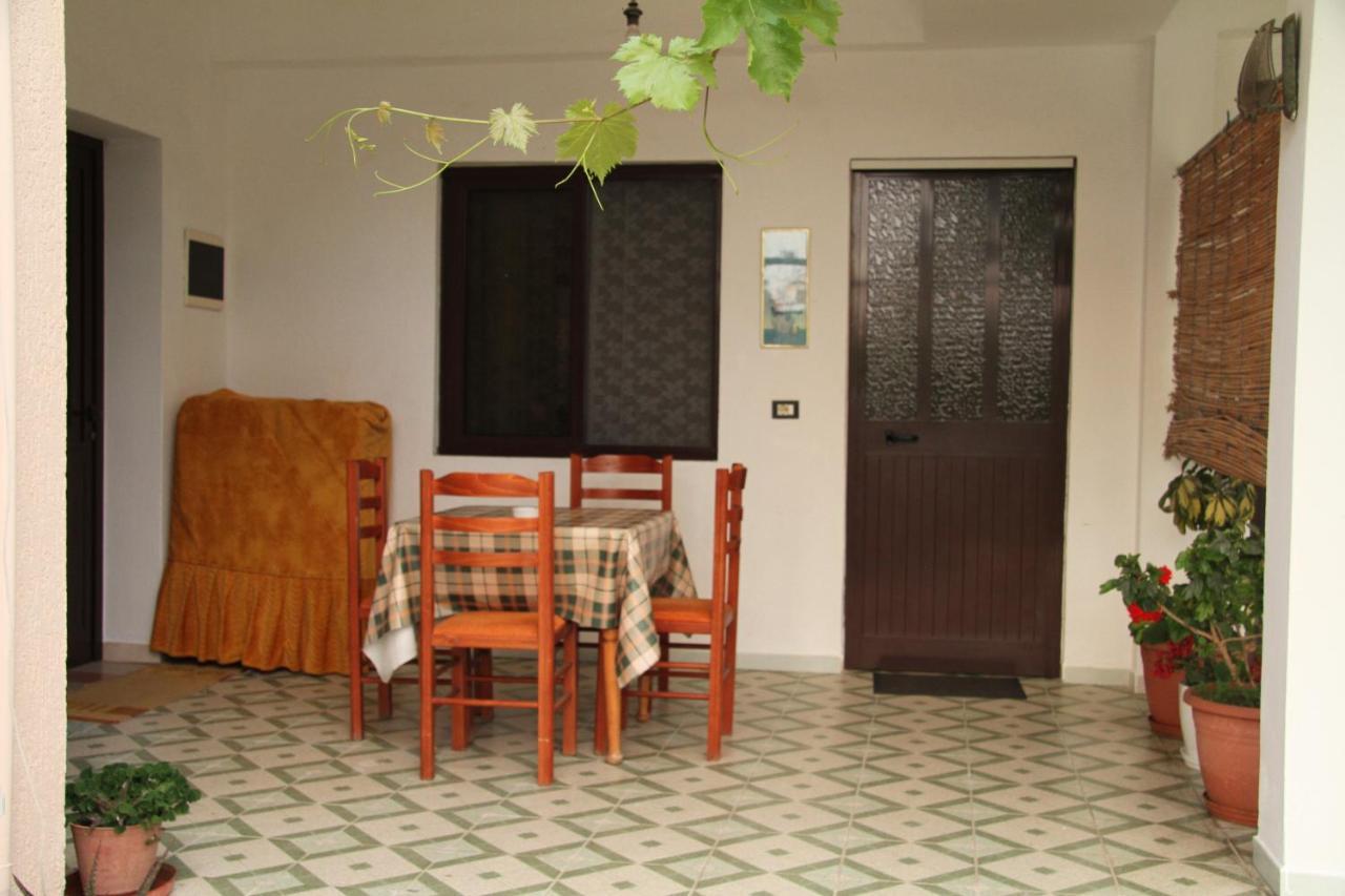Shtepi Pushimi Apartment ดูร์เรส ภายนอก รูปภาพ