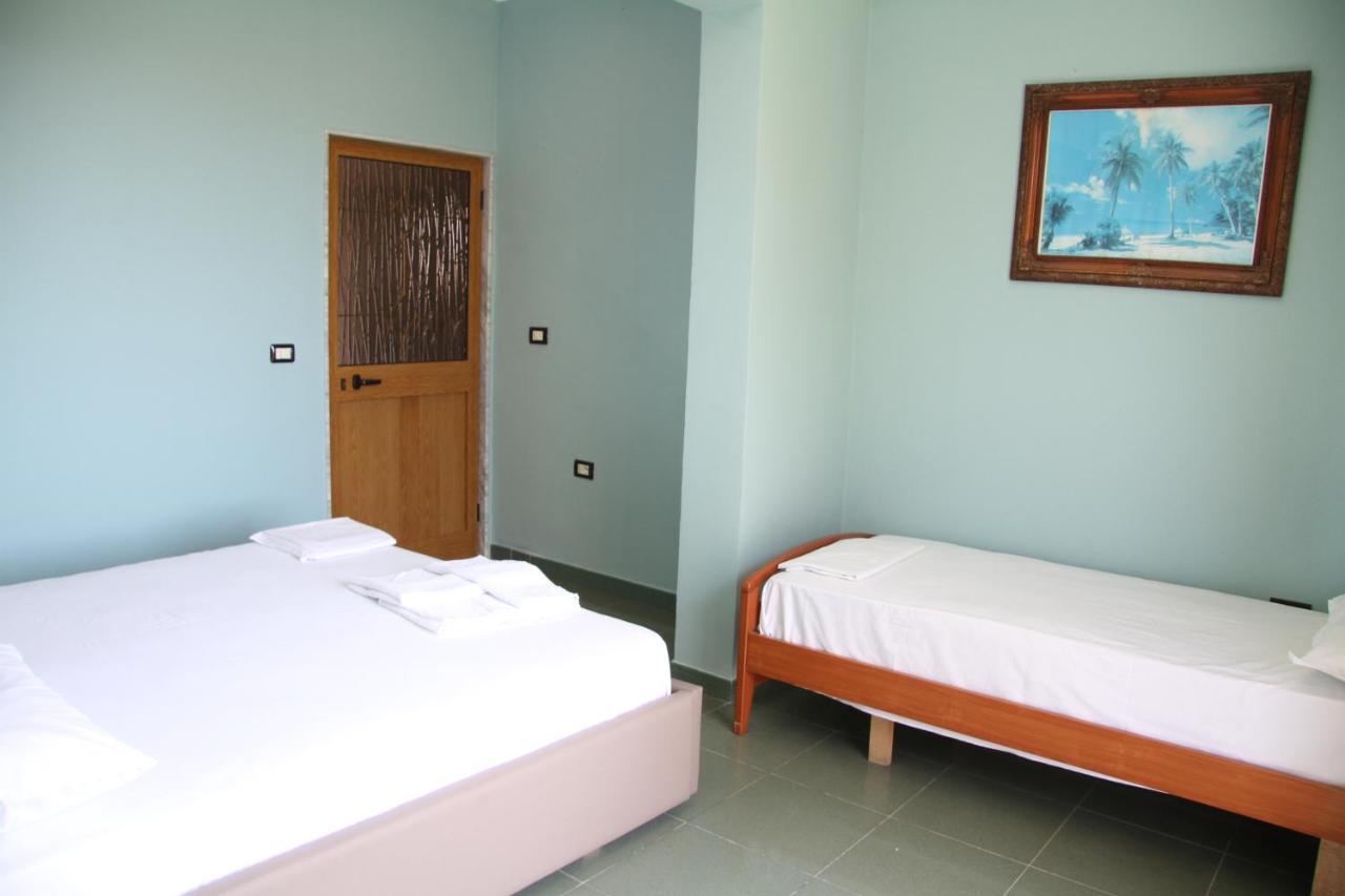 Shtepi Pushimi Apartment ดูร์เรส ภายนอก รูปภาพ