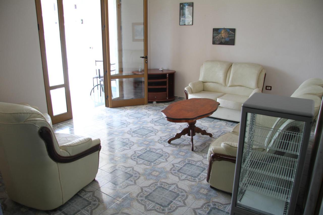 Shtepi Pushimi Apartment ดูร์เรส ภายนอก รูปภาพ