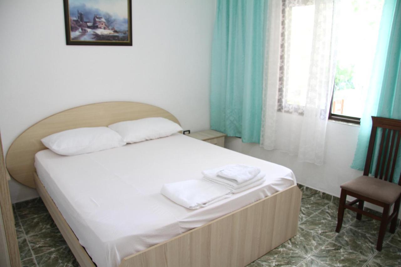 Shtepi Pushimi Apartment ดูร์เรส ภายนอก รูปภาพ