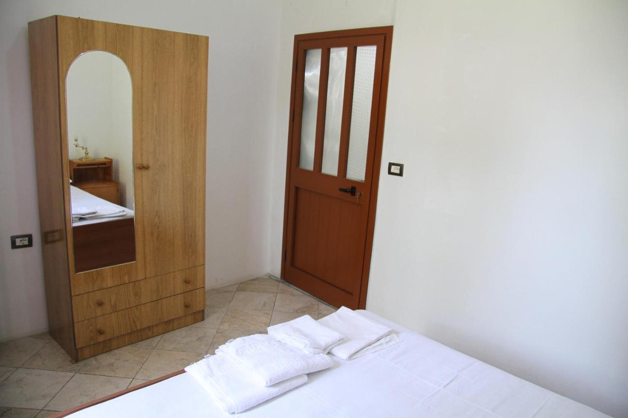 Shtepi Pushimi Apartment ดูร์เรส ภายนอก รูปภาพ